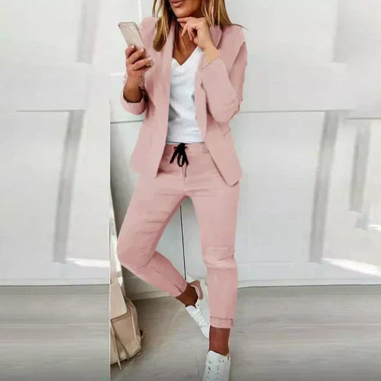 JO | Long-sleeved blazer and trousers