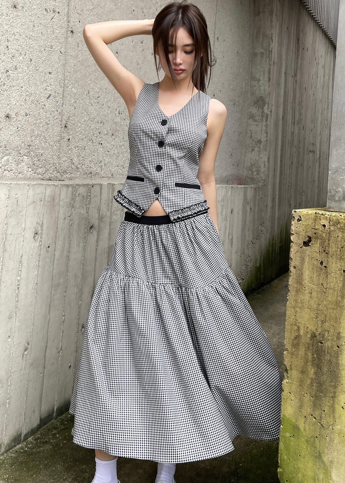Natural Black White Plaid V Neck Patchwork Waistcoat and Maxi Skirts Two Pieces Set Summer
