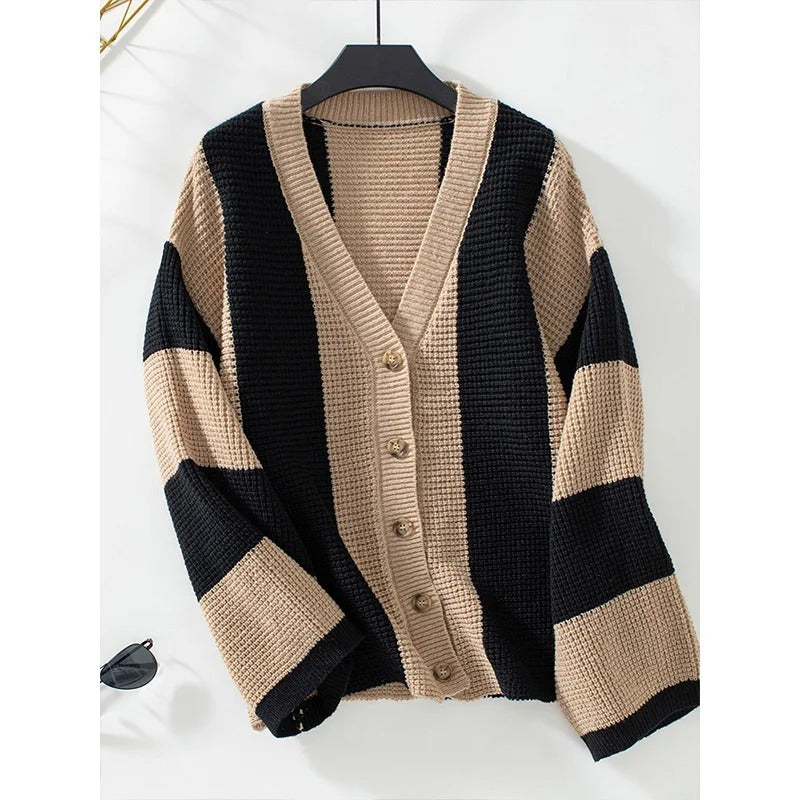 JO | Elegant striped knit