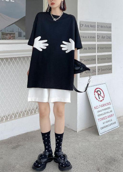 Black O Neck Hug Pattern Cotton Tee