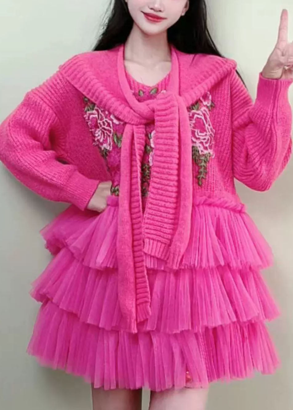 Rose Embroideried Knit Tulle Patchwork and Cape Two Piece Set Fall