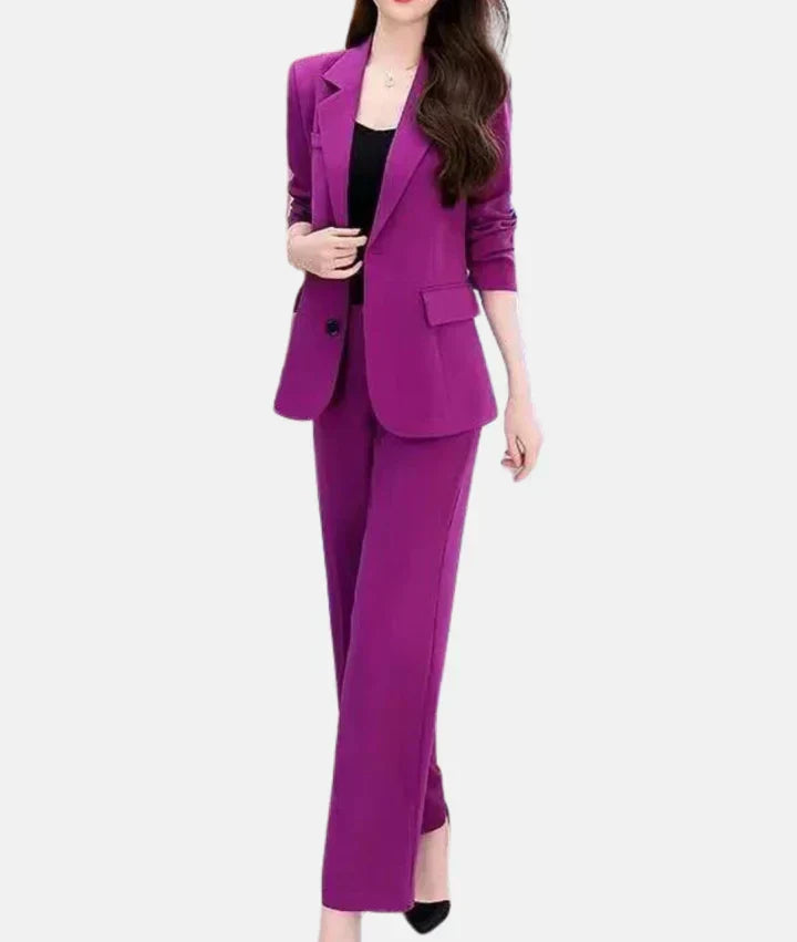 JO | Elegant trouser suit with fitted blazer