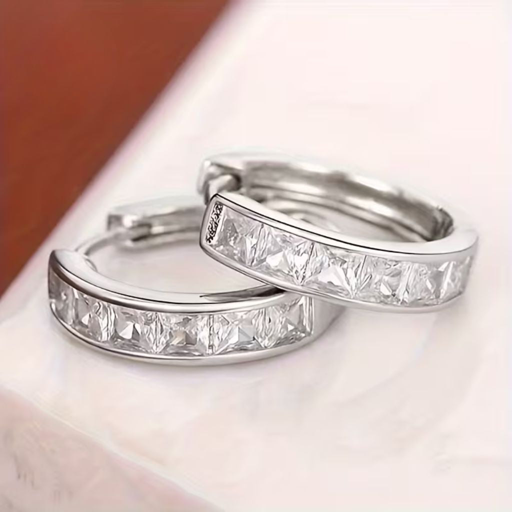 Elegant Silver Earring for Every Occasion