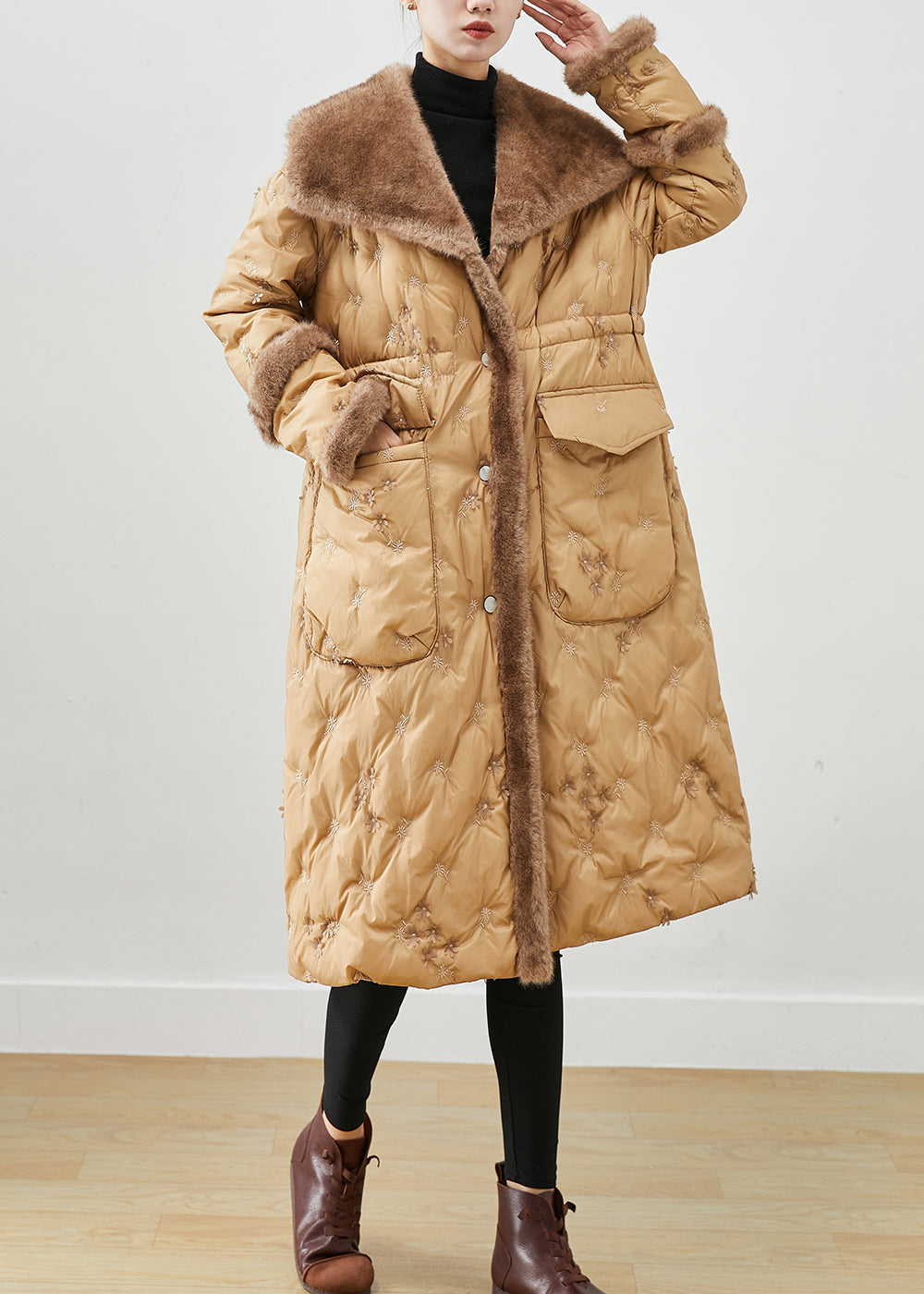 Khaki Embroideried Patchwork Mink Hair Duck Down Canada Goose Jacket Winter