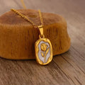 White Pendant Flower Necklace