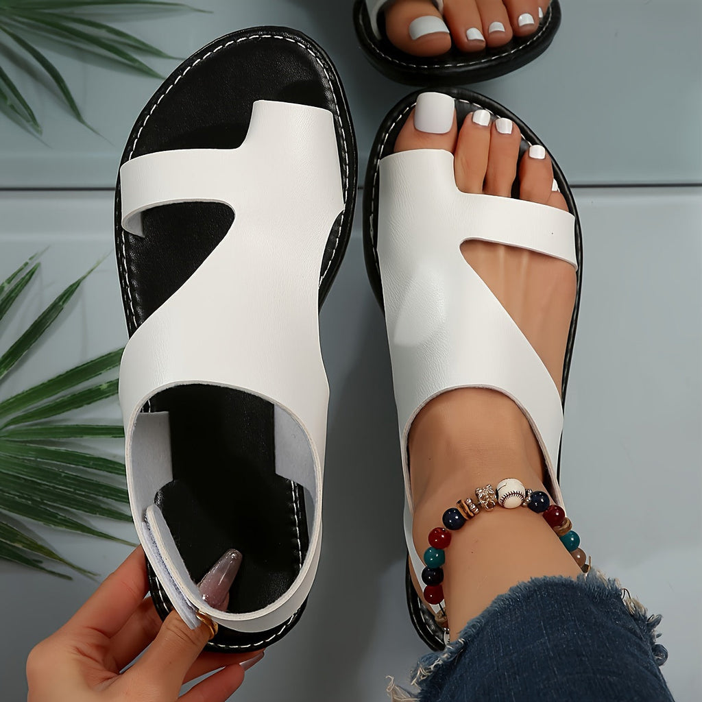 KS | Fashionable sandals with open toe and cut-out design