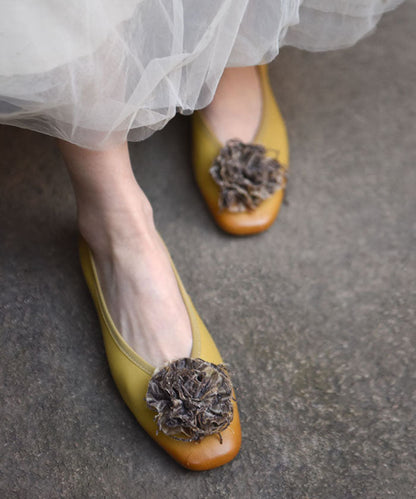 Comfy Yellow Sheepskin Splicing Flat Feet Shoes