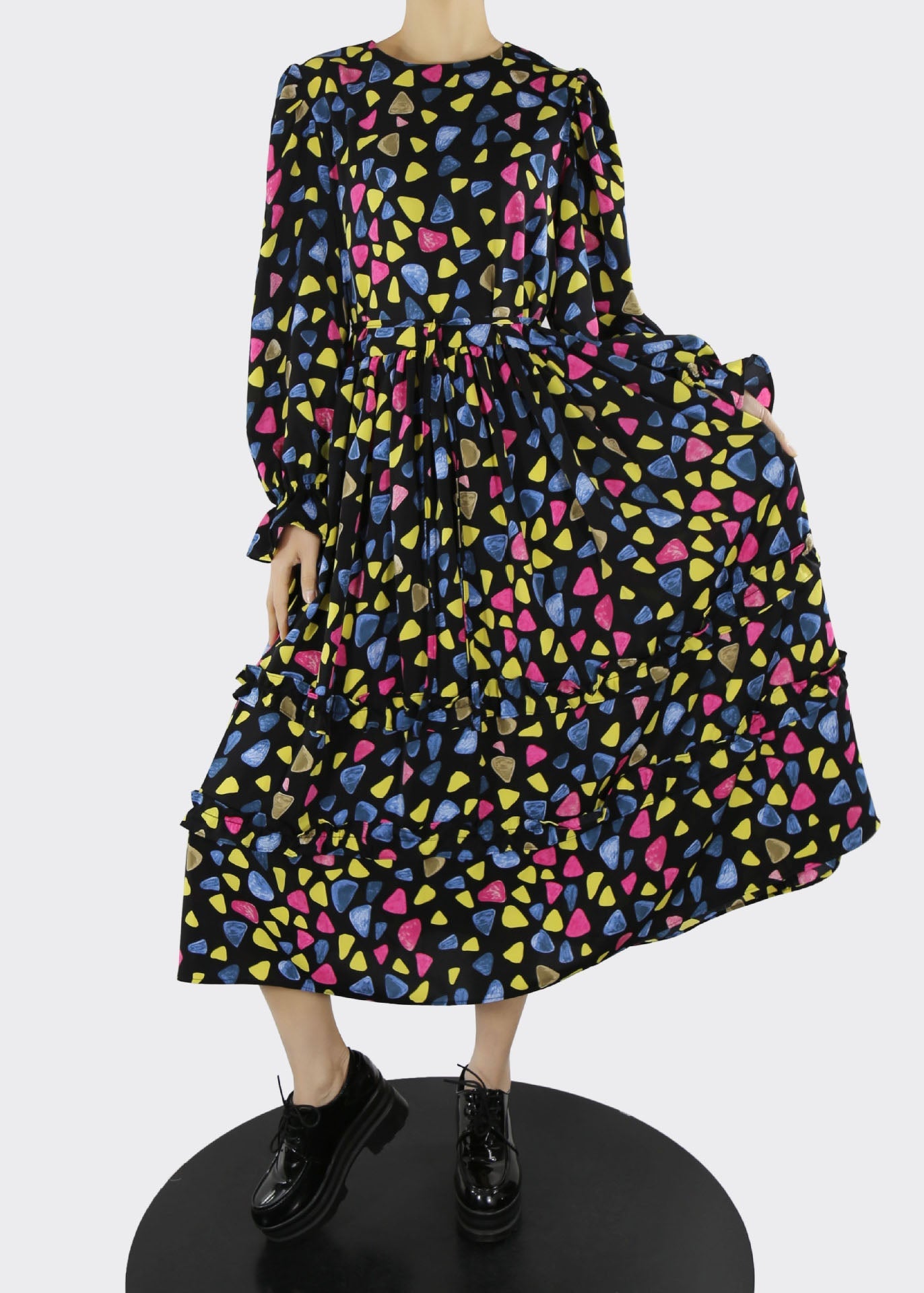 Unique Black O-neck Cinched Print Long Dresses Spring