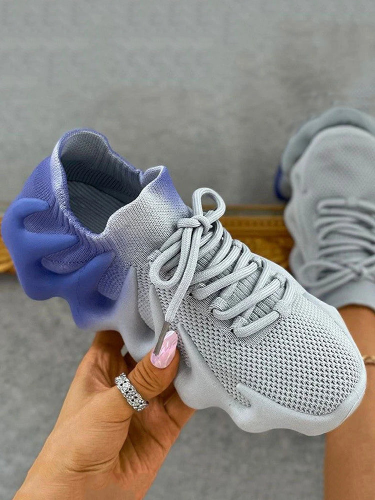 JO | Stylish and airy sneakers