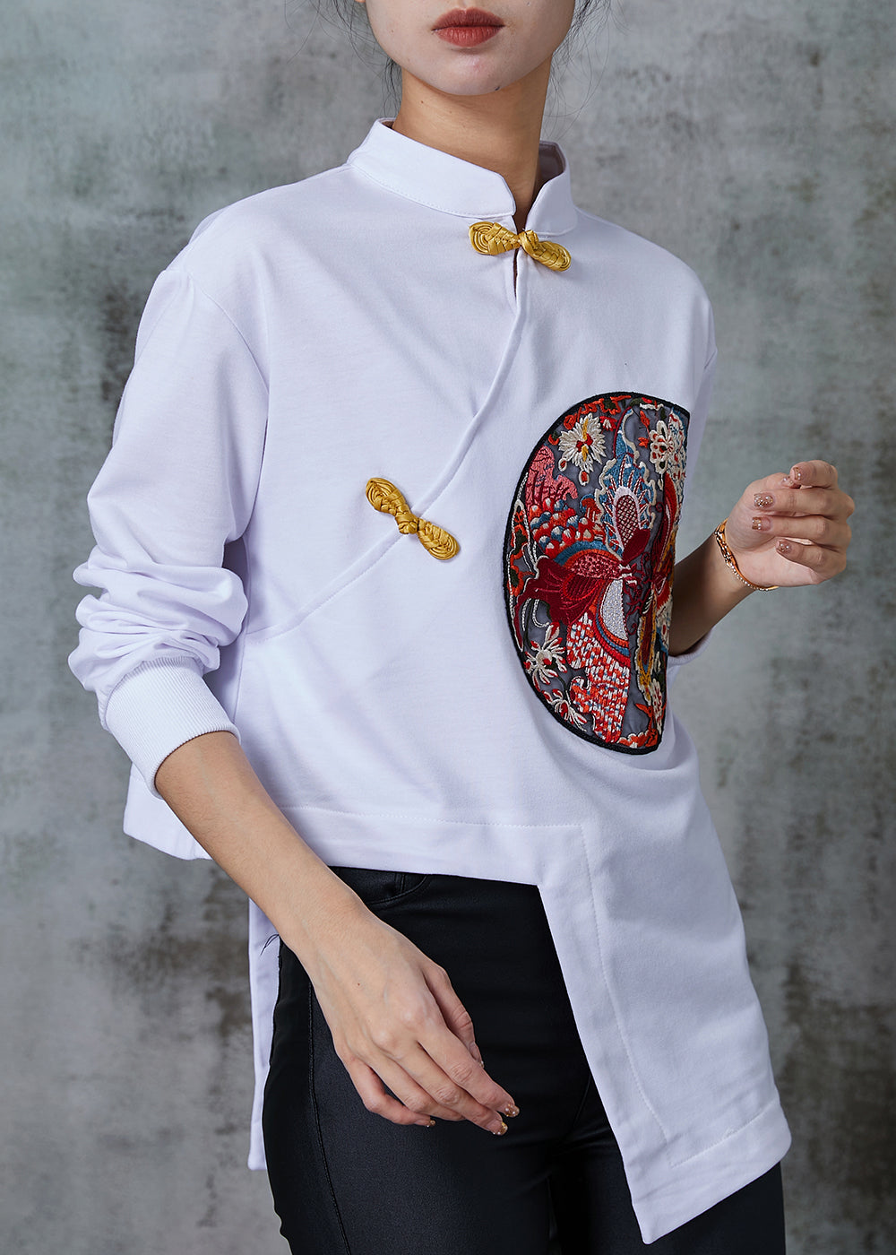 Diy White Asymmetrical Embroidered Cotton Blouses Spring
