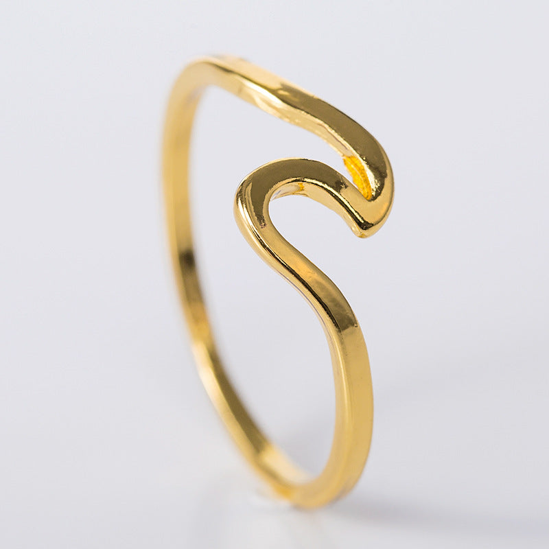 Charming Silver Ring for Any Occasion
