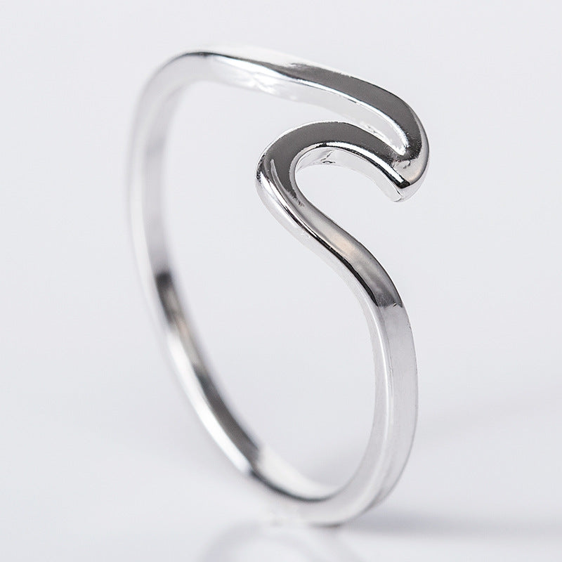 Charming Silver Ring for Any Occasion