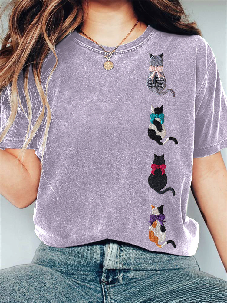 Cute Cat Embroidery Pattern Casual Cotton T-Shirt elevenforest