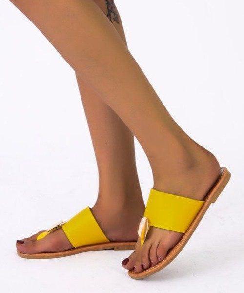 Yellow Faux Leather Flip Flops Sandals Splicing Sequined