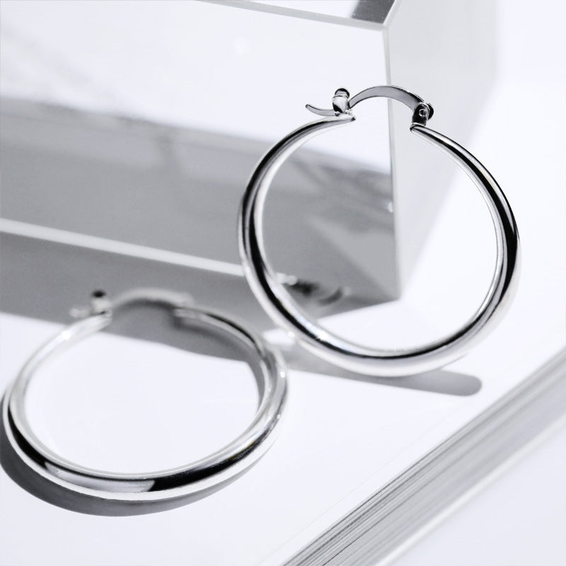Classic Earring with Timeless Appeal