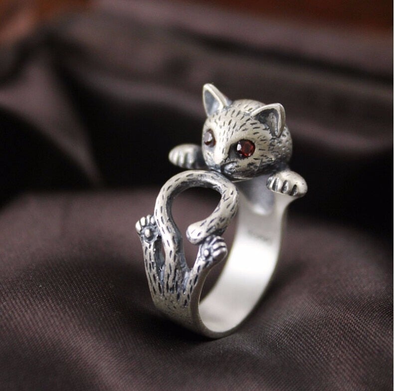 Stunning Silver Ring for Daily Wear