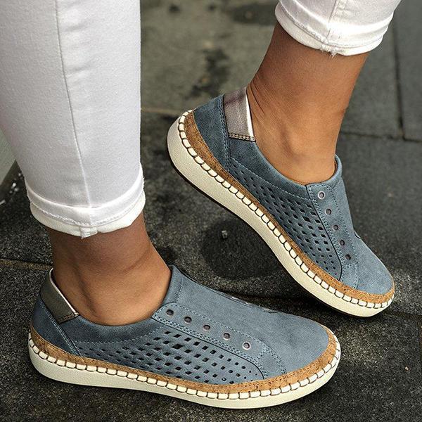 JO | Timeless and functional orthopedic sneakers