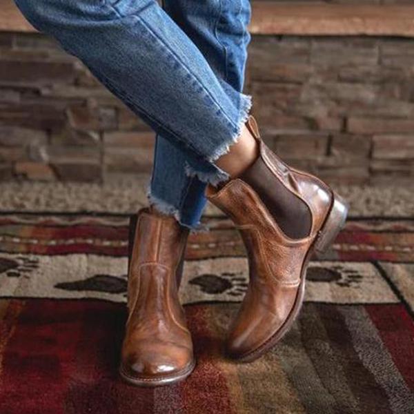 JO | Fashionable supportive orthopaedic shoes