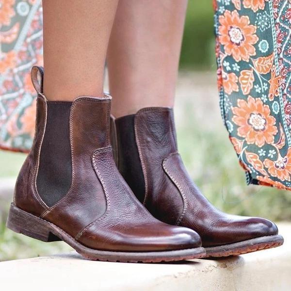 JO | Fashionable supportive orthopaedic shoes