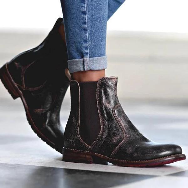 JO | Fashionable supportive orthopaedic shoes