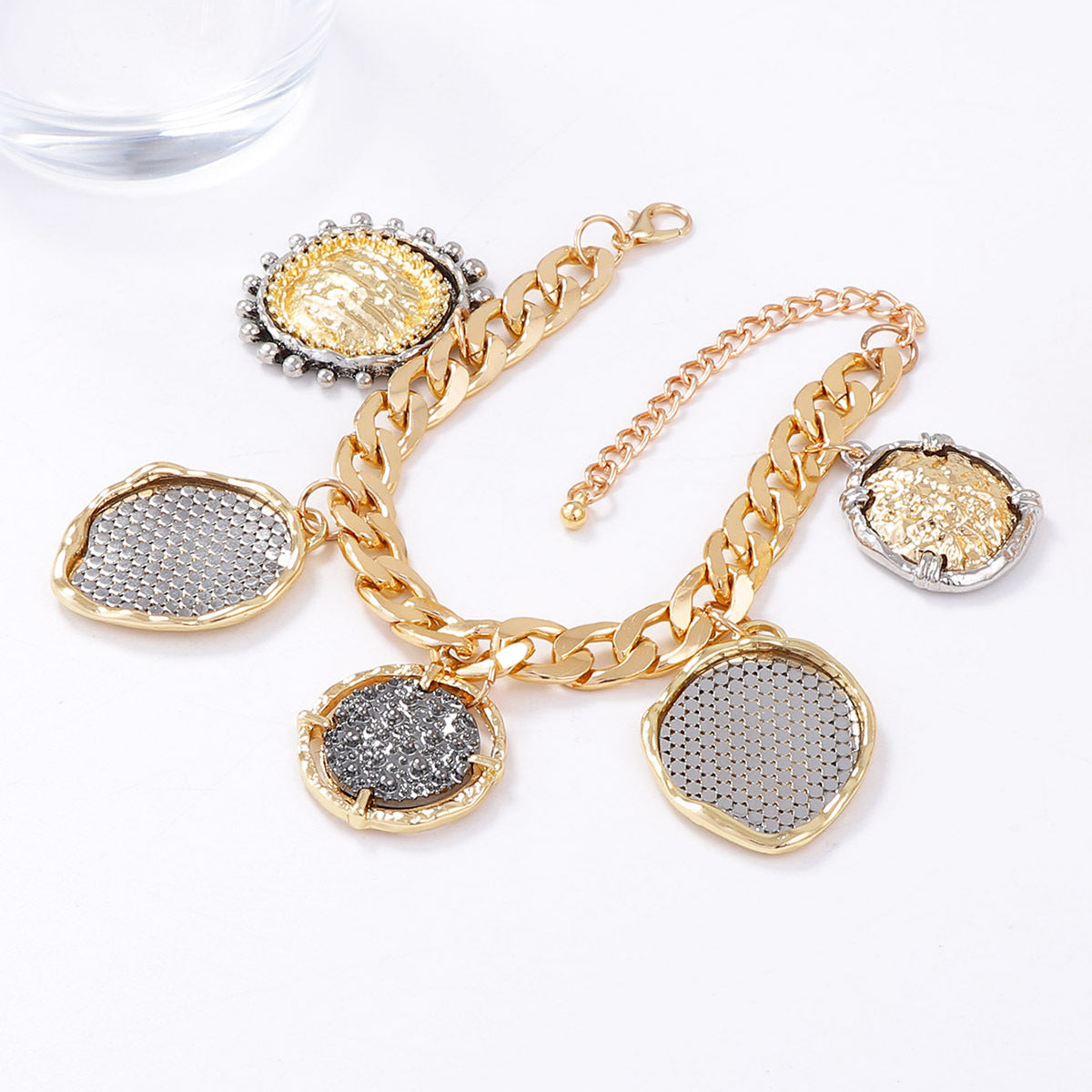 Elegant Piece for Every Occasion