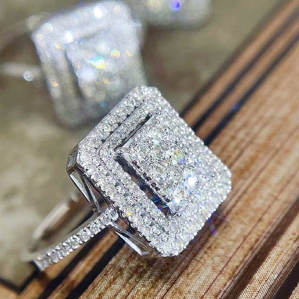 Beautiful Set with Unique Style