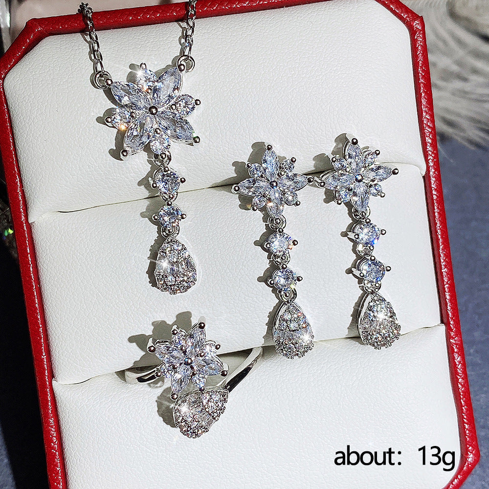 Beautiful Set with Unique Style