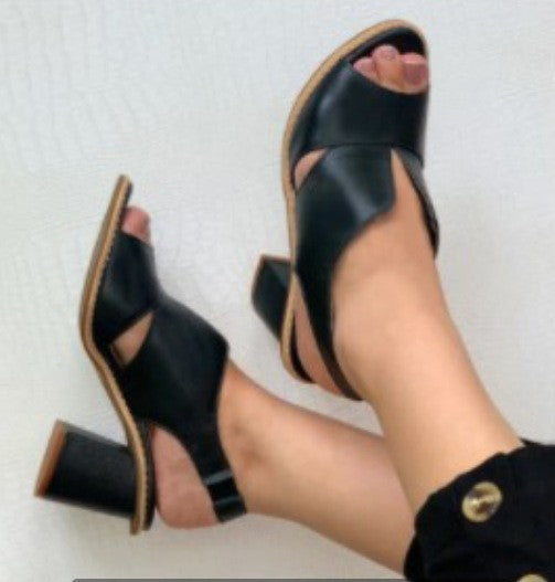 Beautifully Crafted Orthopedic Sandals