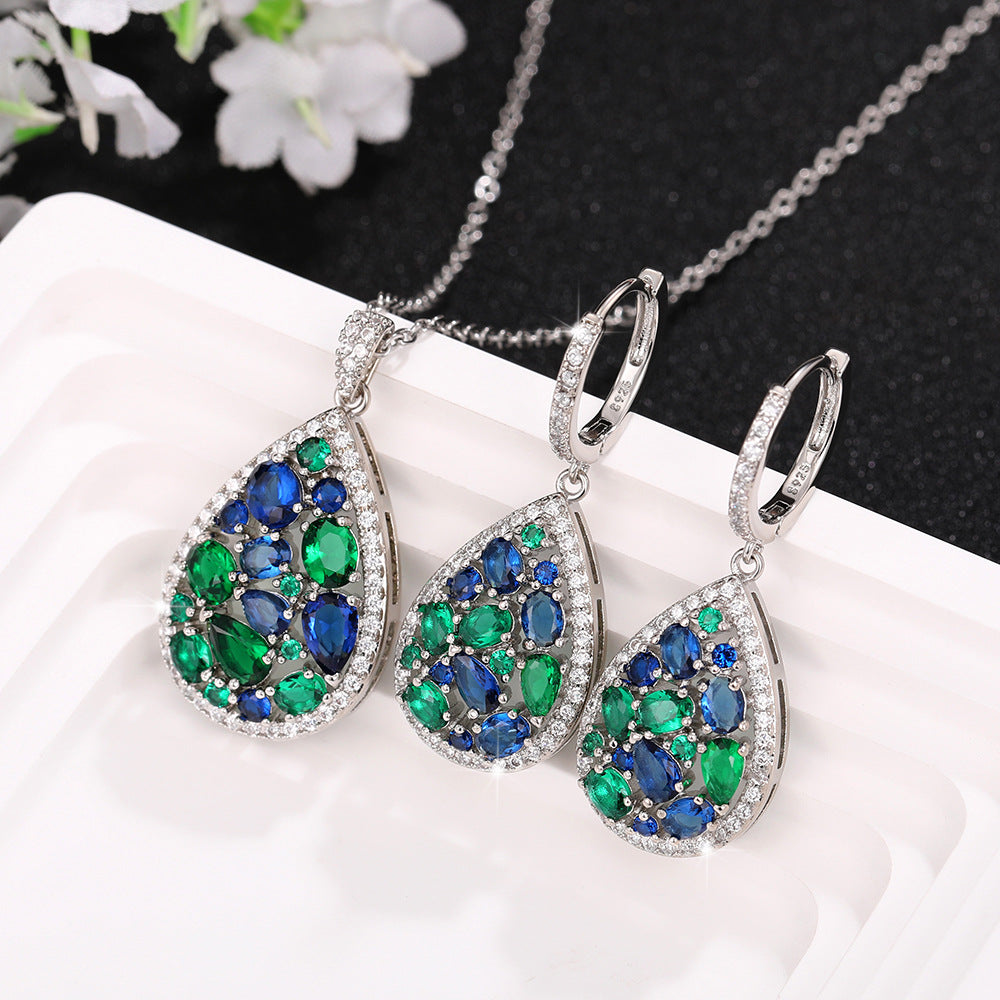 Classic Set with Timeless Appeal
