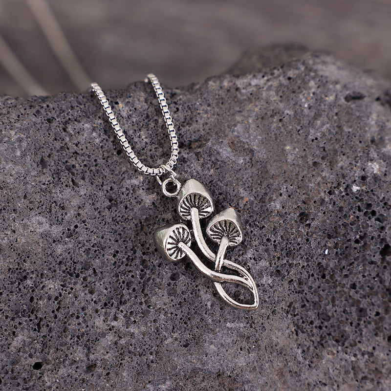 Stunning Necklace for Daily Wear
