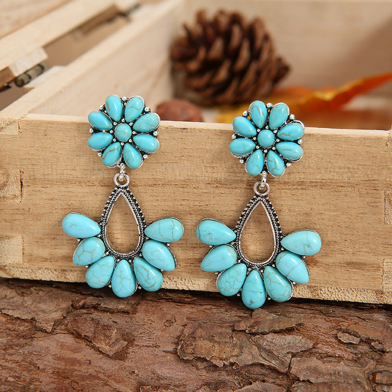 Classic Earring with Timeless Appeal