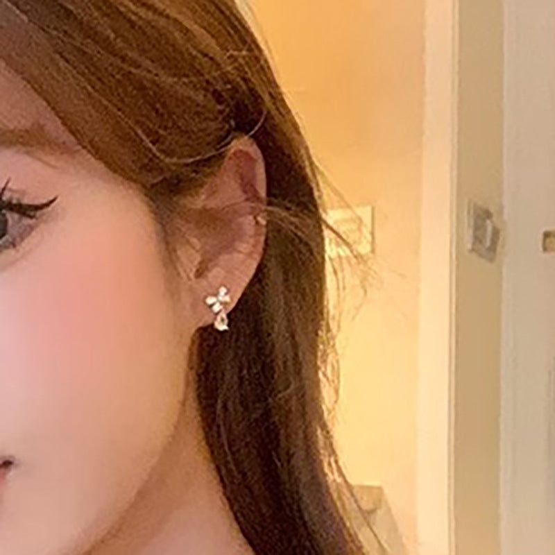 Classic Earring with Timeless Appeal