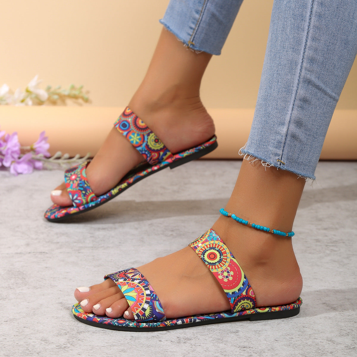 Chic Orthopedic Sandals with Unique Design