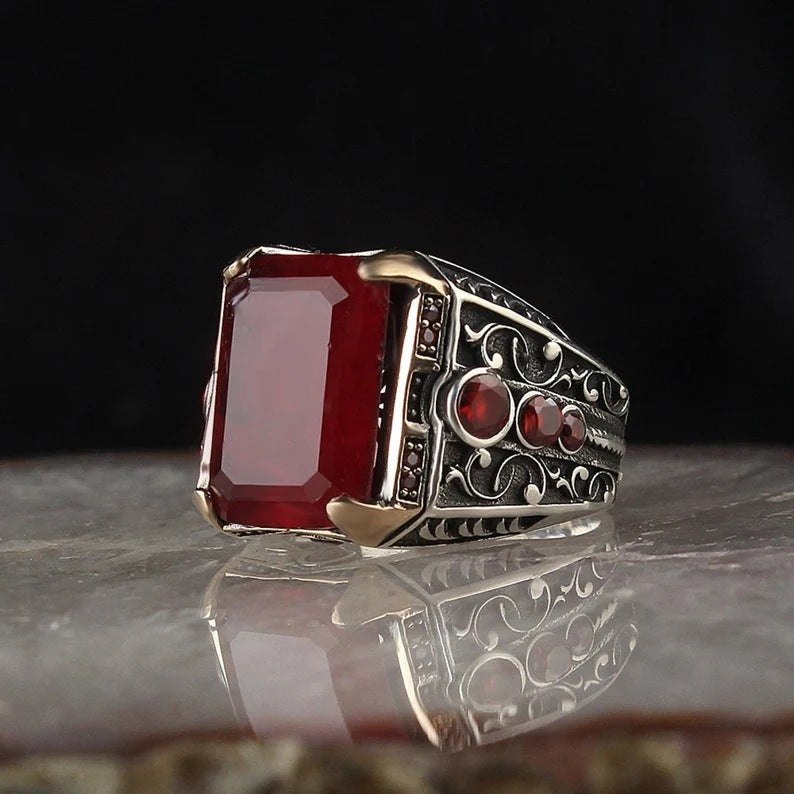 Beautiful Ring with Unique Style