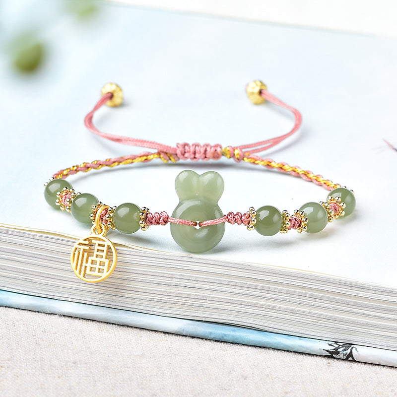Charming Silver Bracelet for Any Occasion