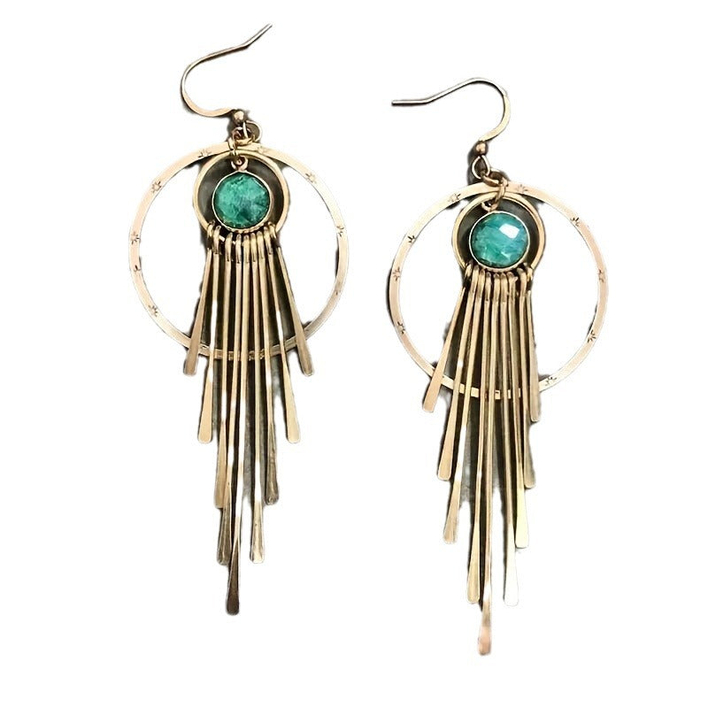 Charming Earring for Any Occasion