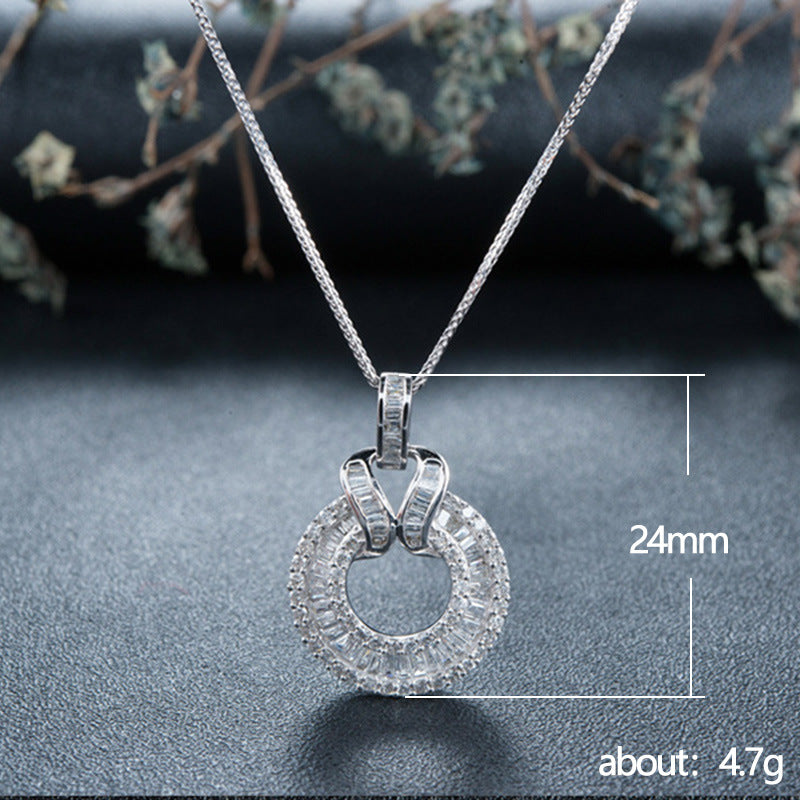 Classic Pendant with Timeless Appeal