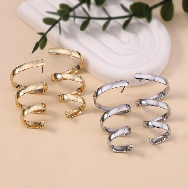 Classic Earring with Timeless Appeal