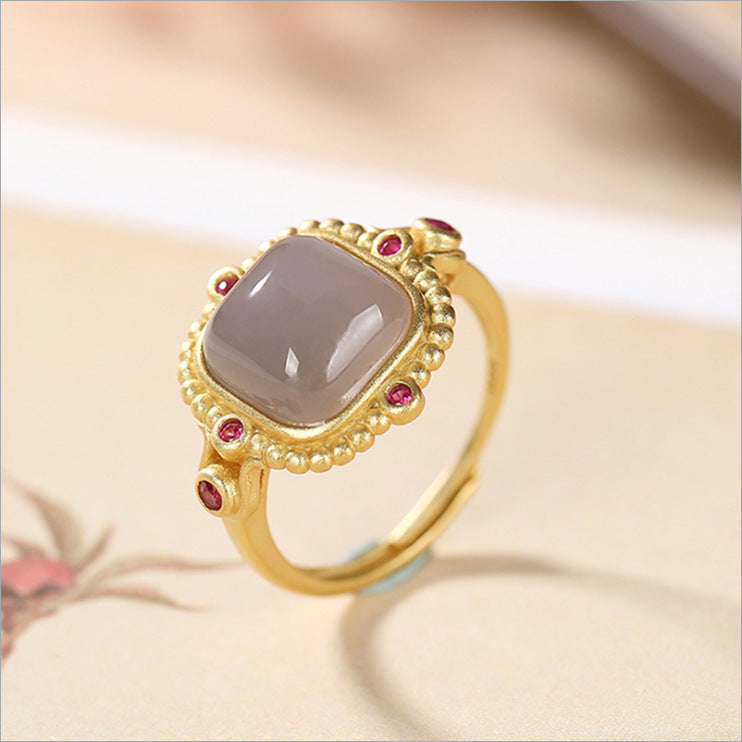 Romantic Gold Ring for Special Moments