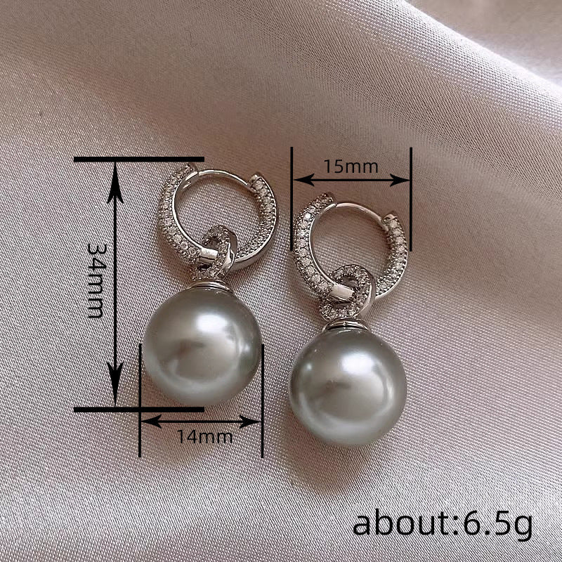 Elegant Piece for Every Occasion