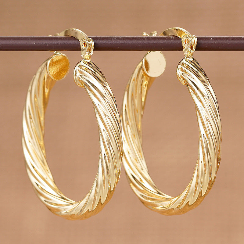 Classic Earring with Timeless Appeal
