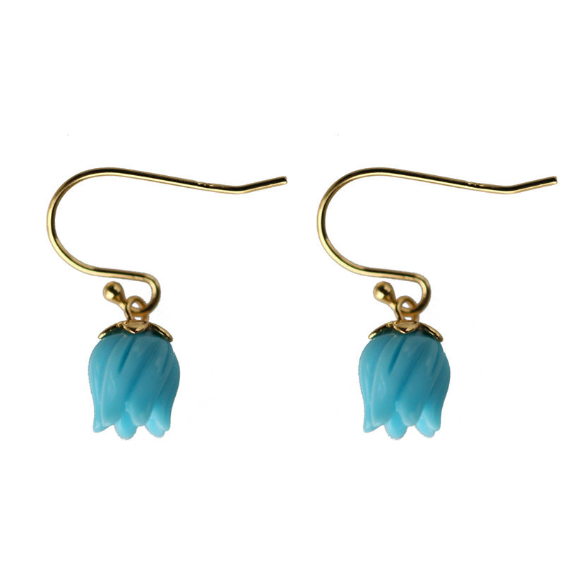 Classic Silver Earring with Timeless Appeal