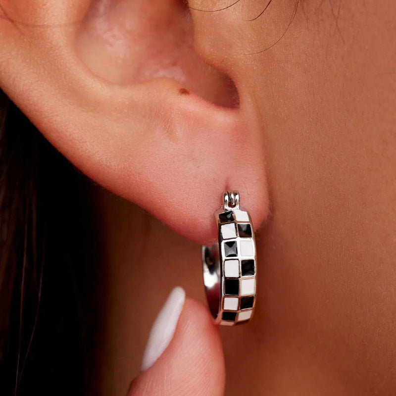 Charming Piece for Any Occasion