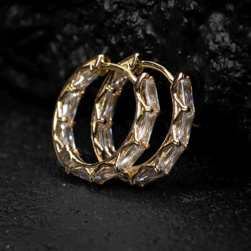 Charming Earring for Any Occasion
