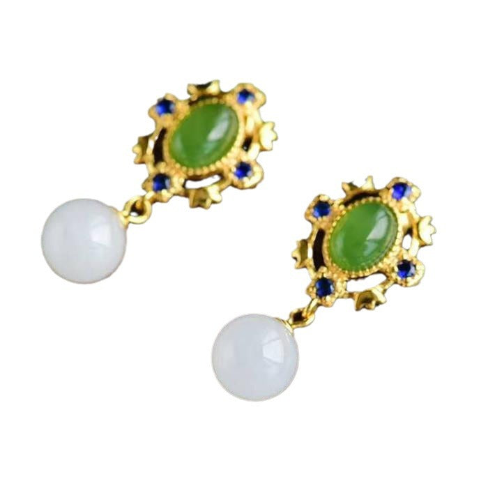 Romantic Silver Earring for Special Moments