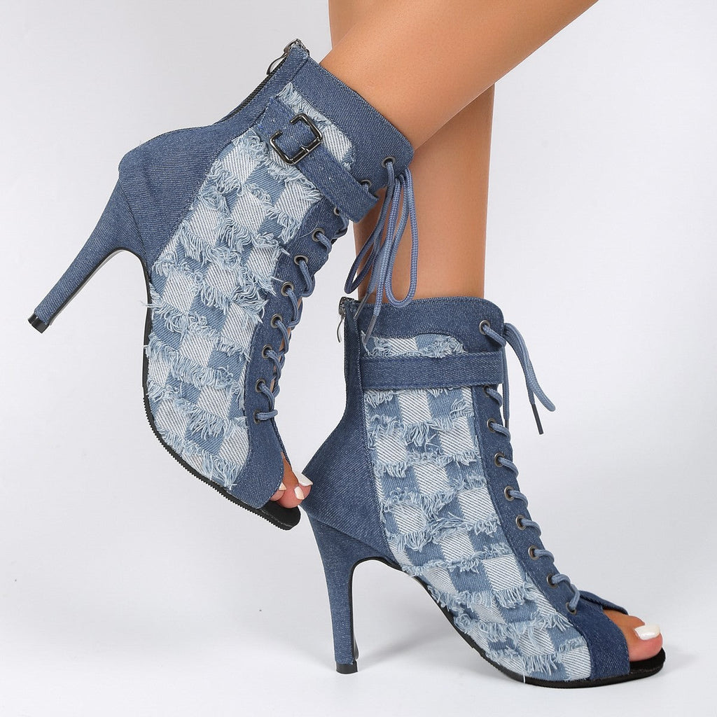Beautifully Crafted Orthopedic Sandals