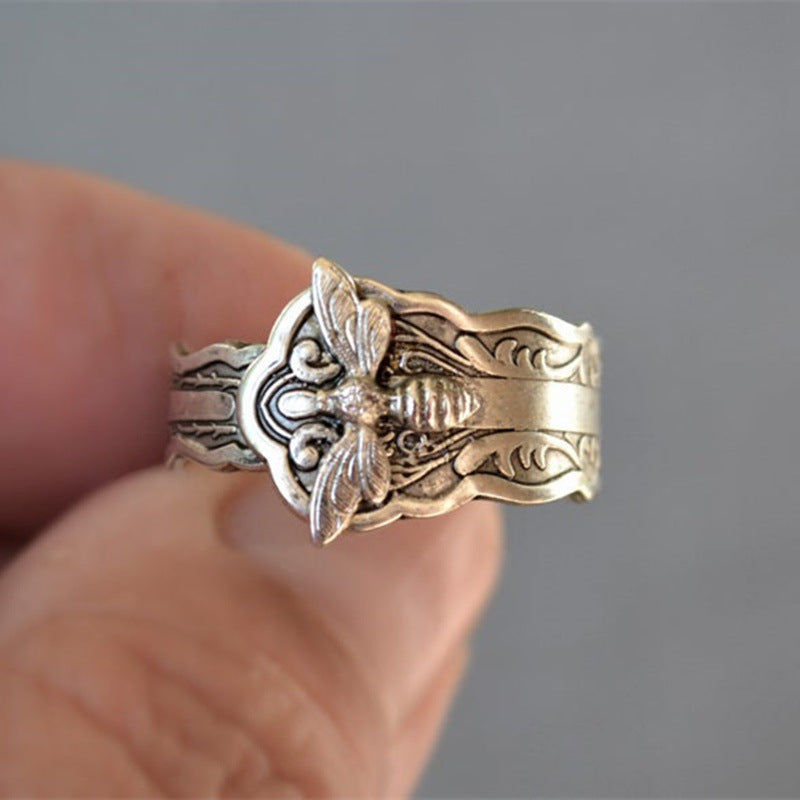 Classic Ring with Timeless Appeal