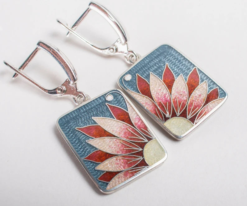 Elegant Earring for Every Occasion