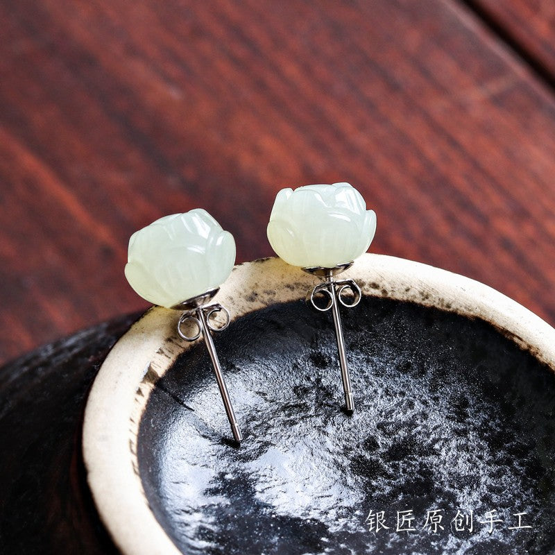 Classic Silver Earring with Timeless Appeal