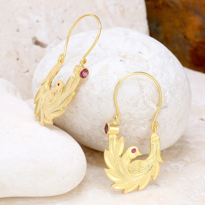Charming Earring for Any Occasion